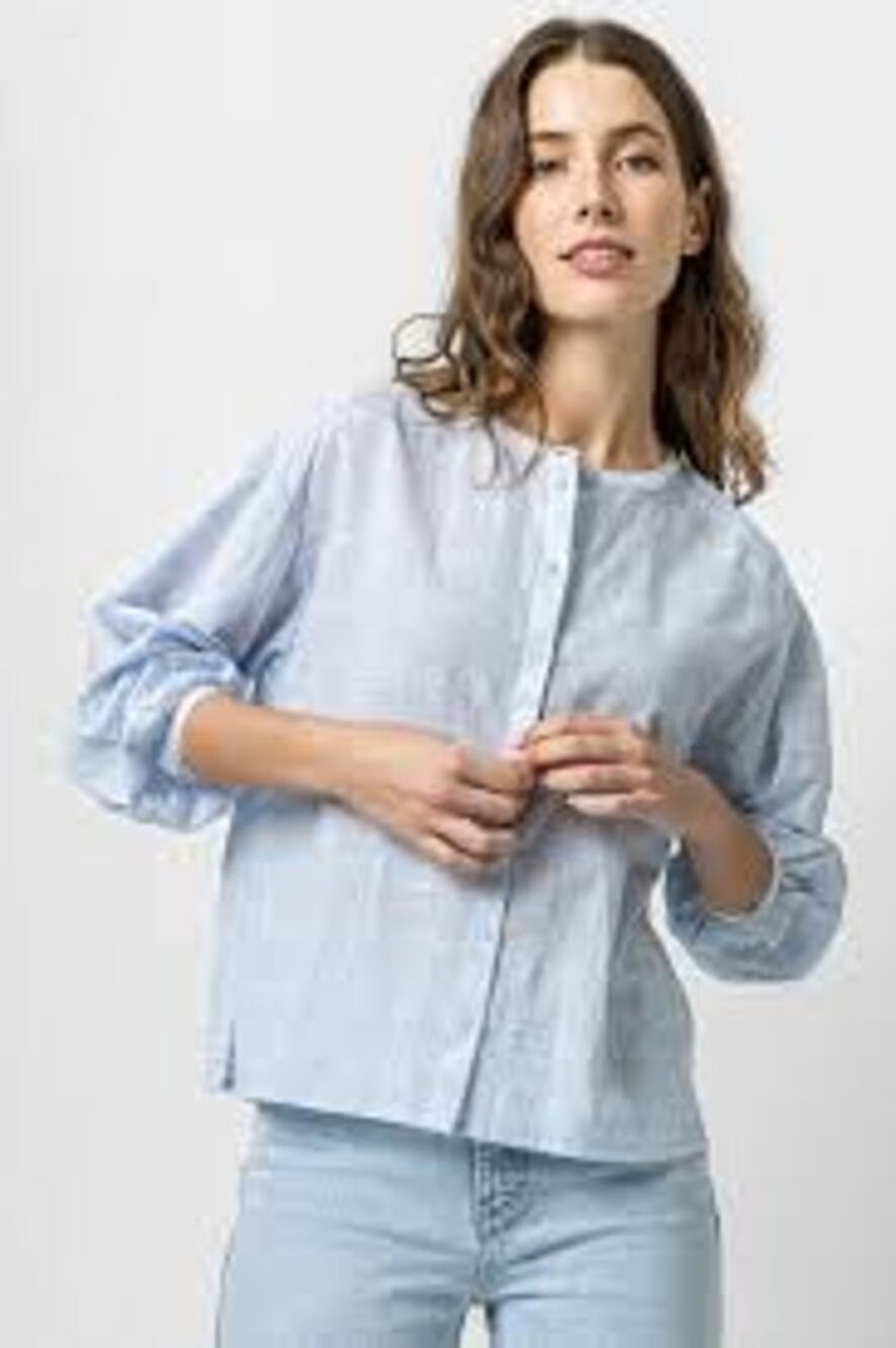 Lilla P Bracelet Sleeve Button Down Shirt Breeze Blue Cotton Linen L Coastal NEW